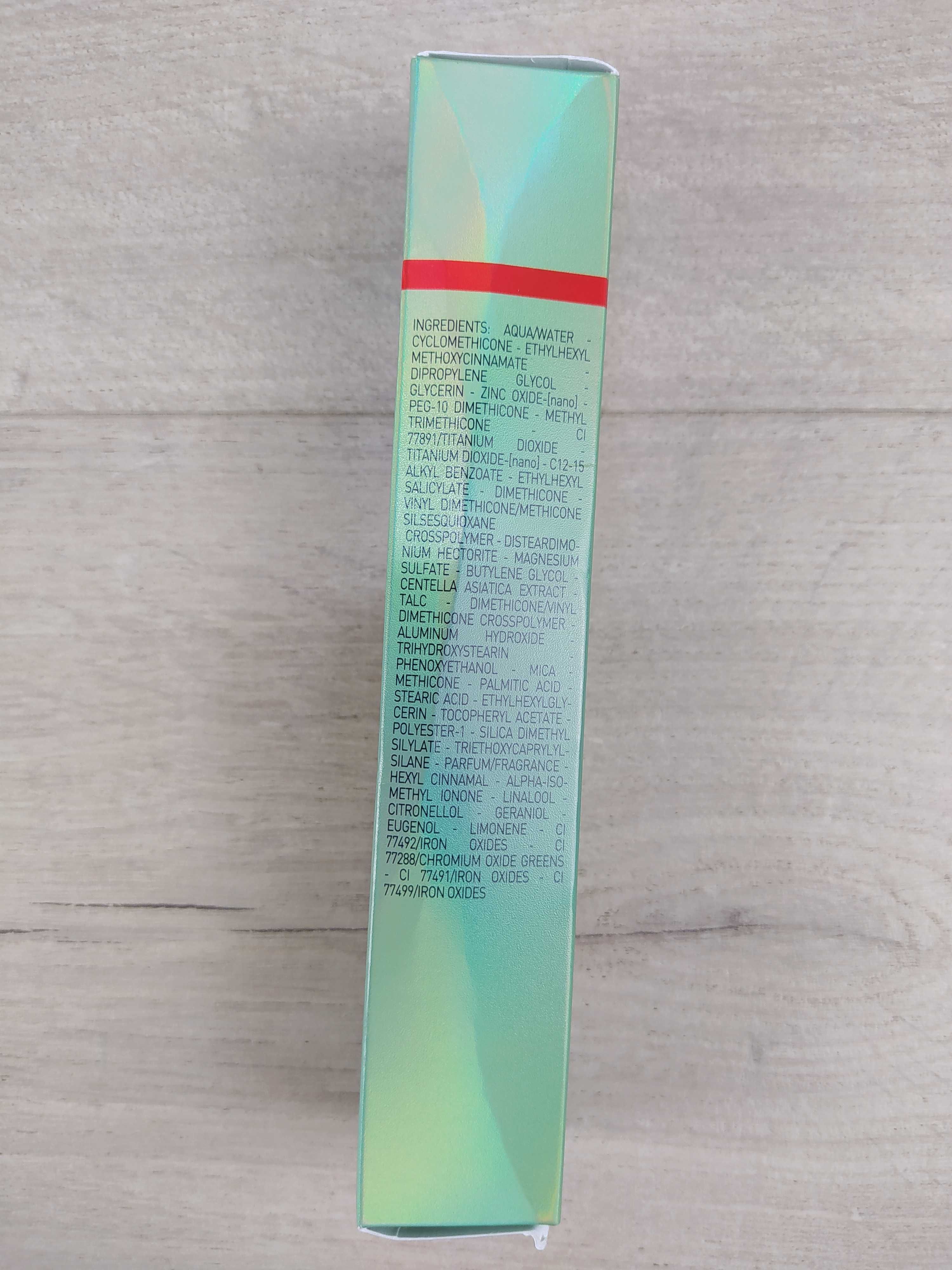 Erborian CC RED CORRECT Krem korygujący zaczerwienienia SPF25