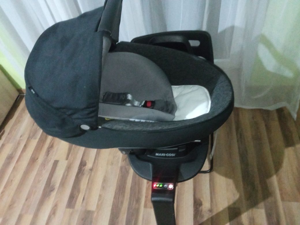 Gondola Maxi Cosi Jade, Baza 3 Way Fix, Fotelik Maxi Cosi Pebble Plus