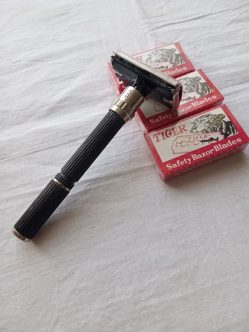 Maszynka do golenia Gillette regulowana retro Vintage PRL Made in USA