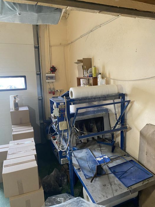 Zamienie linie rozlewni pompy za maszyny stolarskie