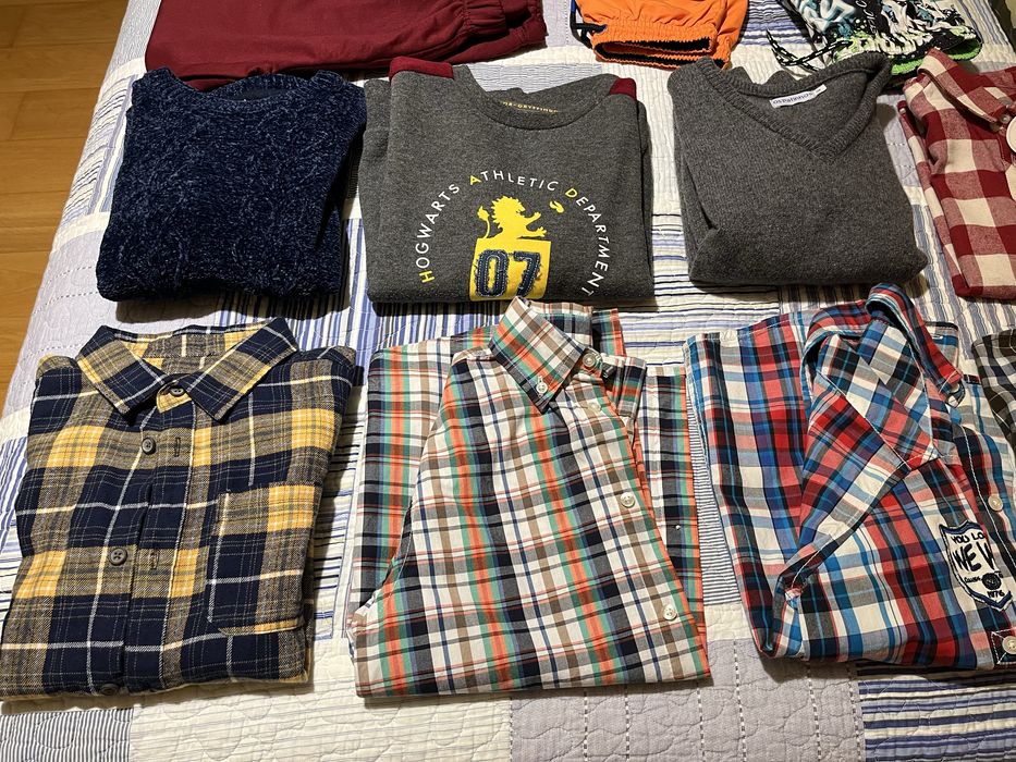 Roupa nova e como nova, menino 6-8 anos (22 peças)
