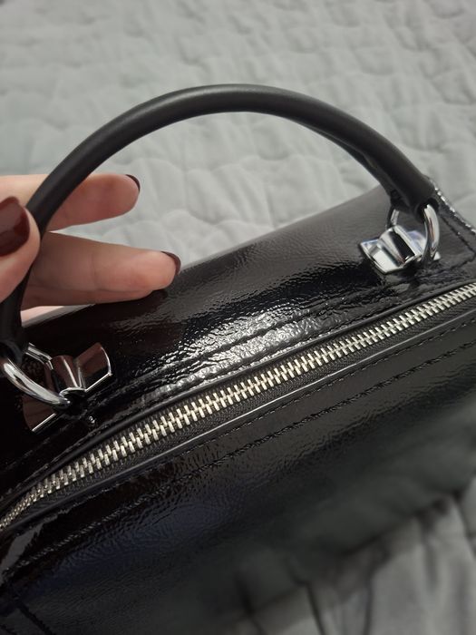 Жіноча лаковані сумка(шкіра)