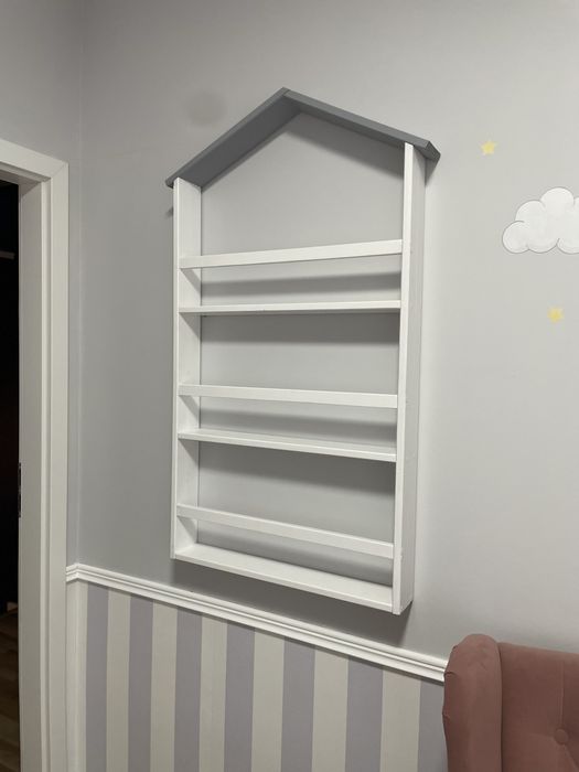 Ręcznie Robiony Regał na Książki DLA DZIECI w Kształcie DOMKU