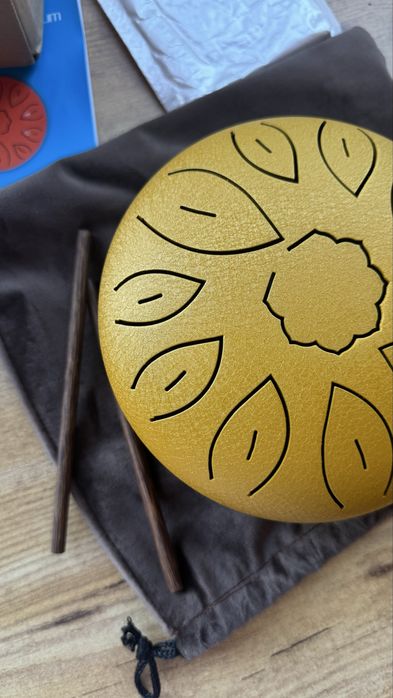 Глюкофон музичний інструмент на 11 нот