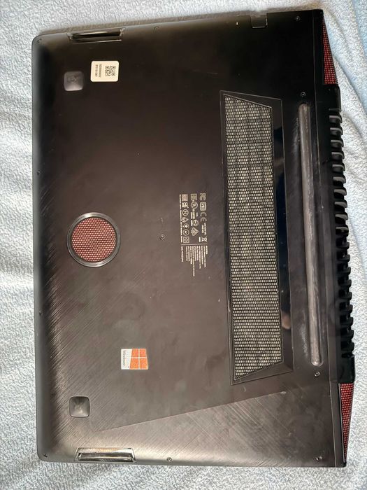 Lenovo Y700-15ISK