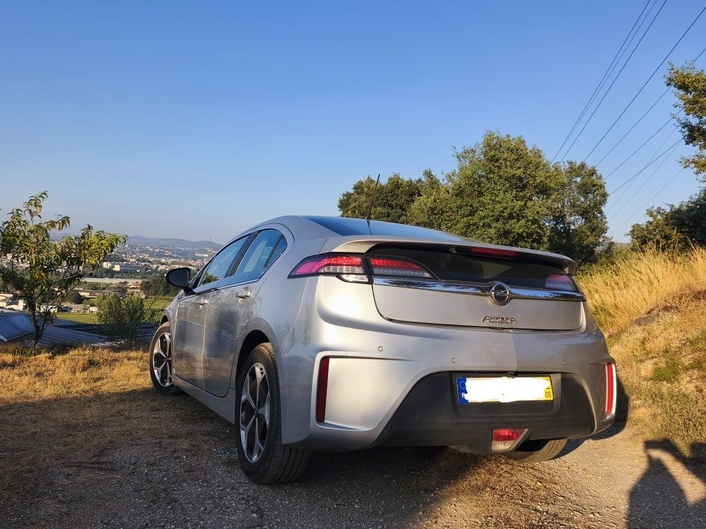 Opel Ampera PHEV