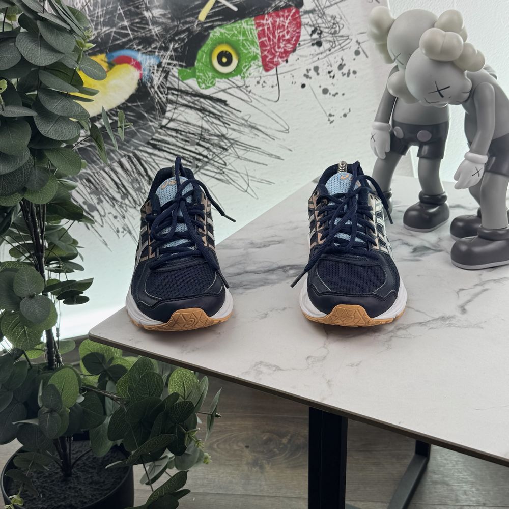 Кросівки Asics Jolt 3 39 розмір 4498