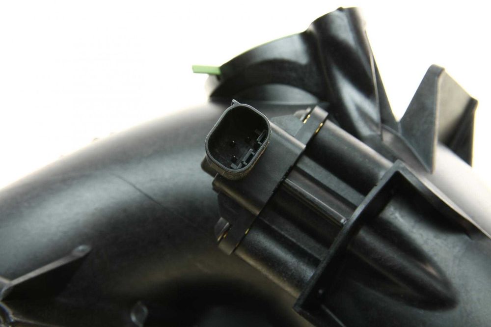 Патрубок труба впускного колектора MB Sprinter 906 907 2.2 CDI OM651