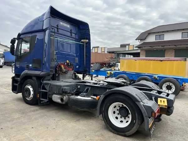 Iveco Stralis 2008 Сідловий тягач
