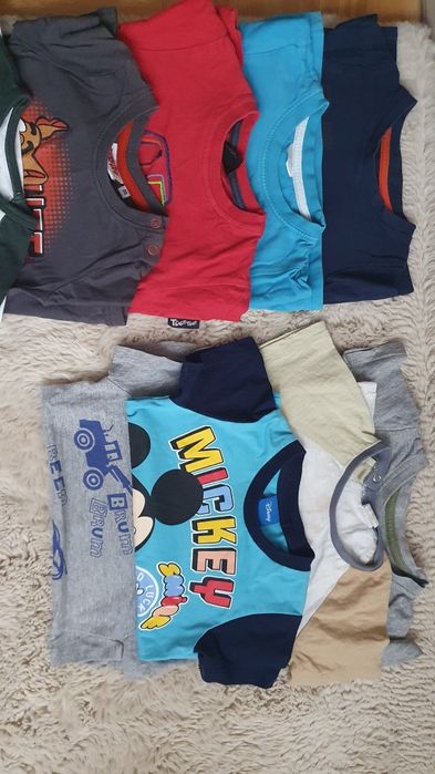 Paczka ciuszków dla chłopca w rozmiarze 74/80/86 cm