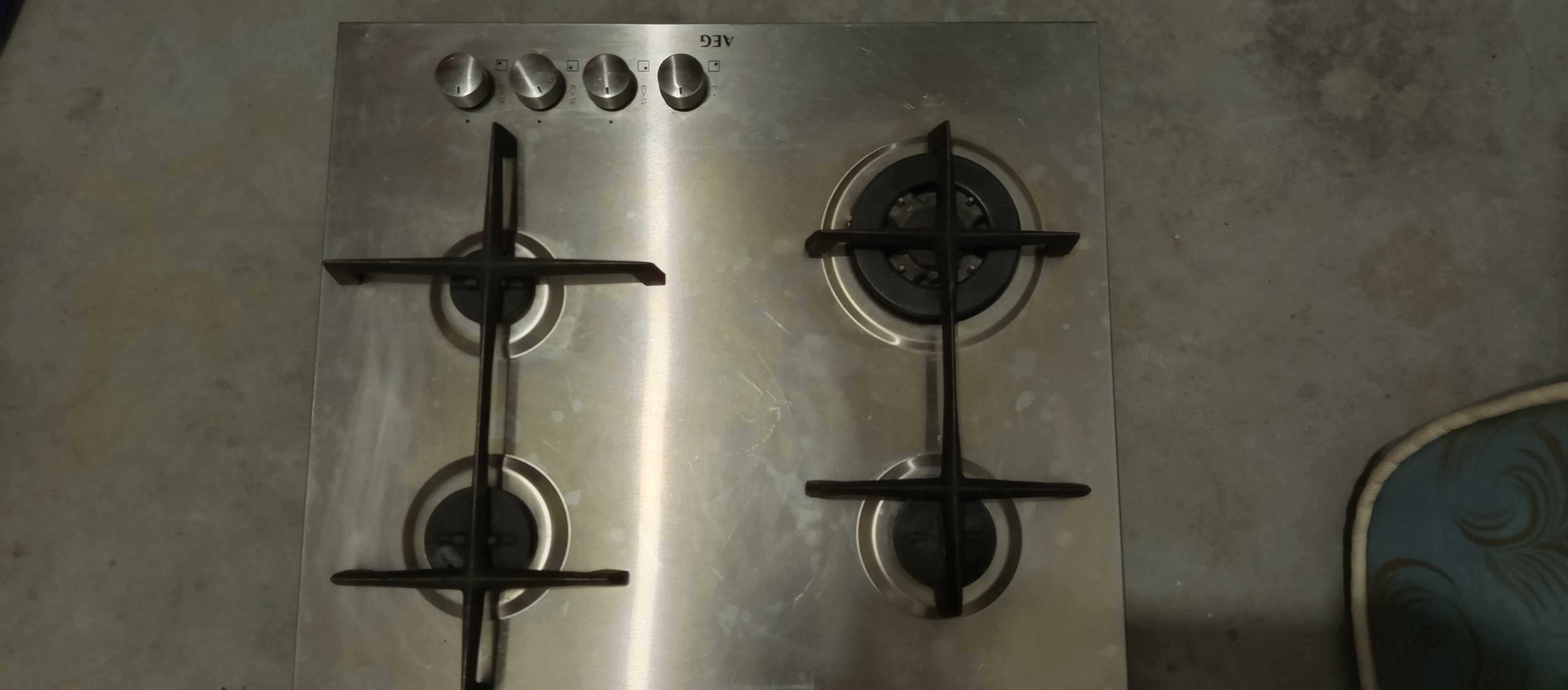 Fogão seminovo marca AEG