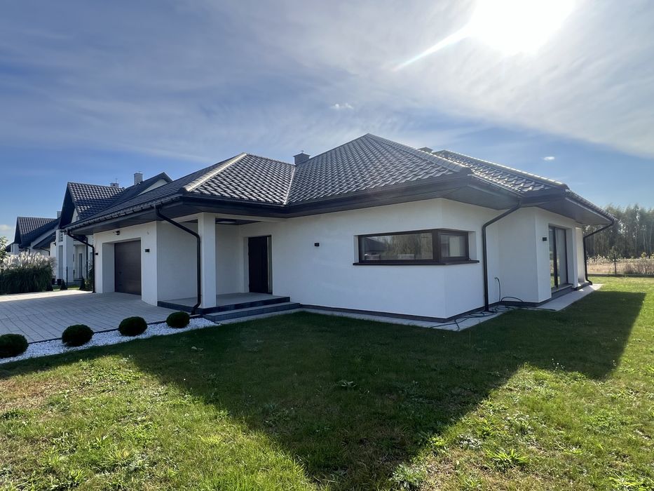 Nowy dom parterowy 180m2