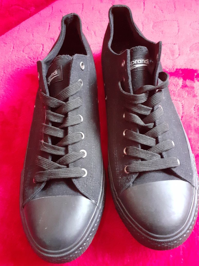 Nowe trampki rozmiar 46 firmy sprandi meskie
