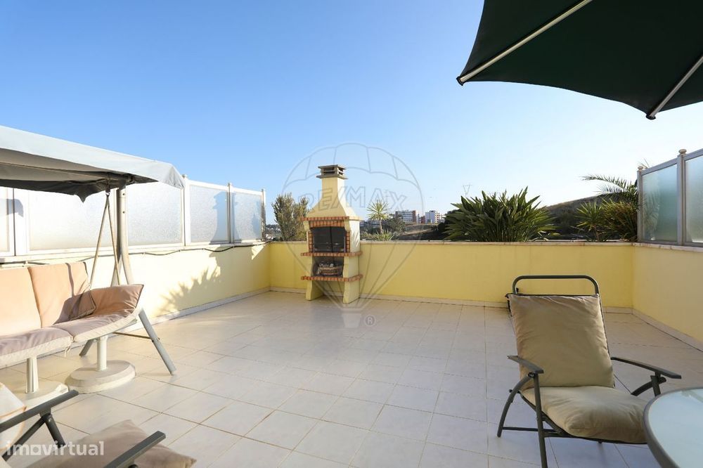 Apartamento T4 para venda