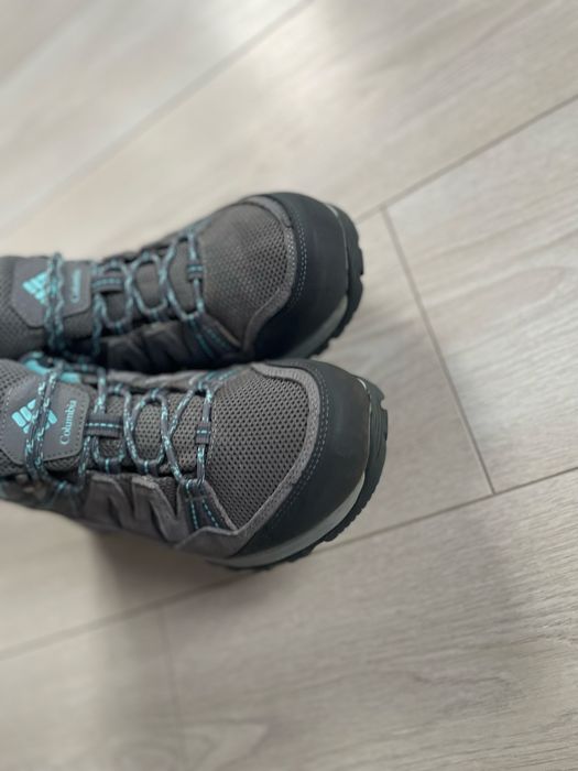 Оригнальні черевики кросівки Columbia Gore-Tex 41
