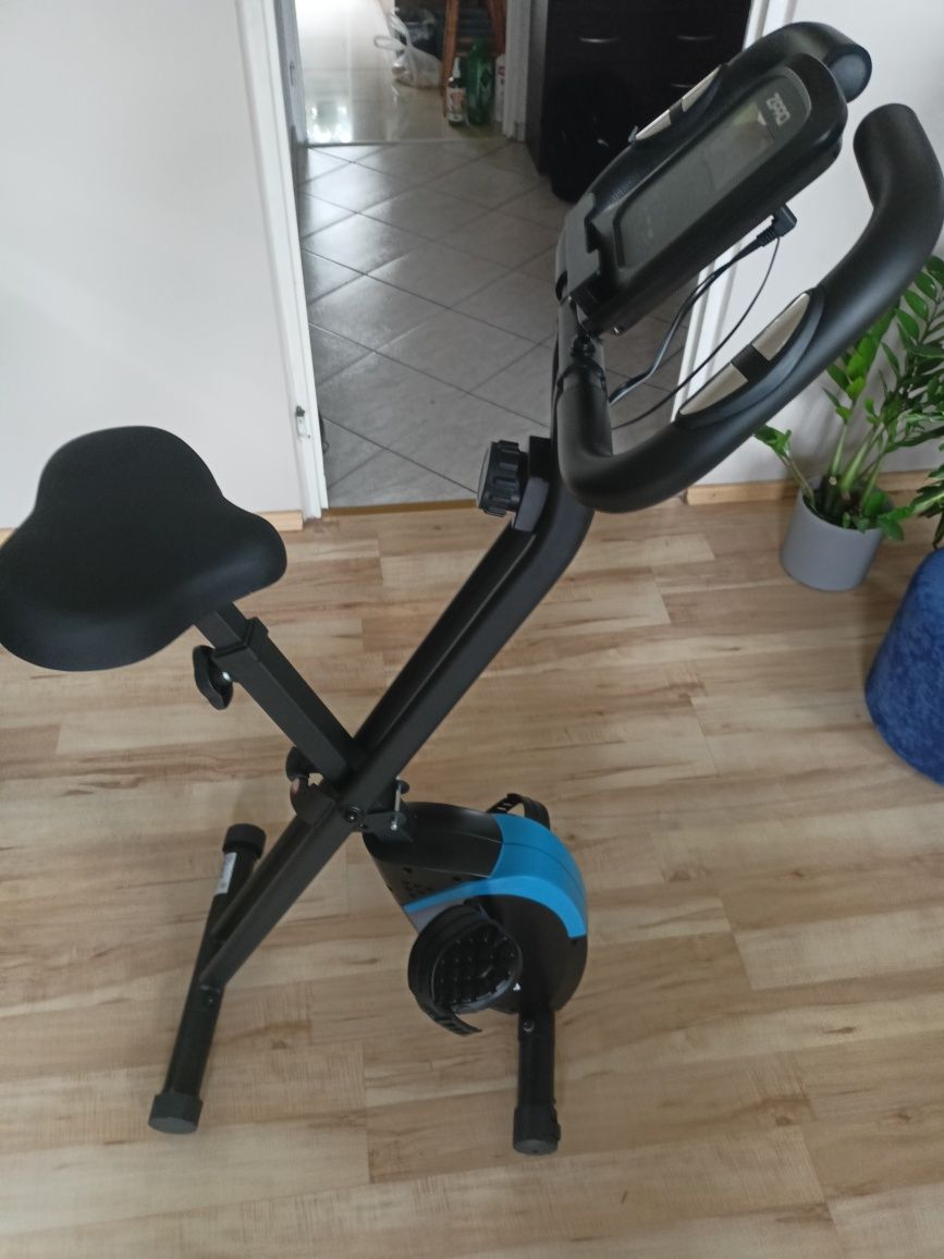 Rower treningowy magnetyczny pionowy zipro future x