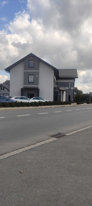 Lokal handlowo-usługowy 182m2 do wynajęcia