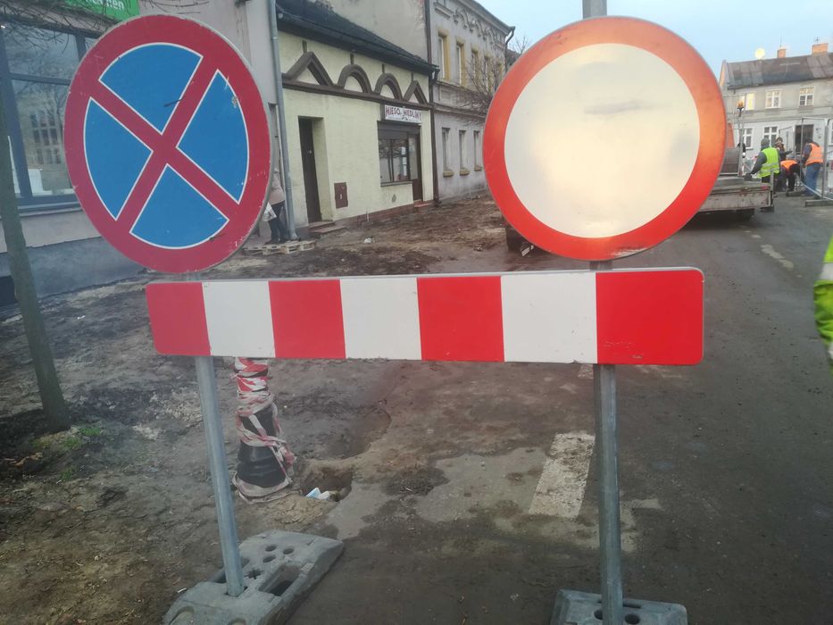 Wynajem Oznakowań Zabezpieczeń Drogowych Znaki Drogowe BRD