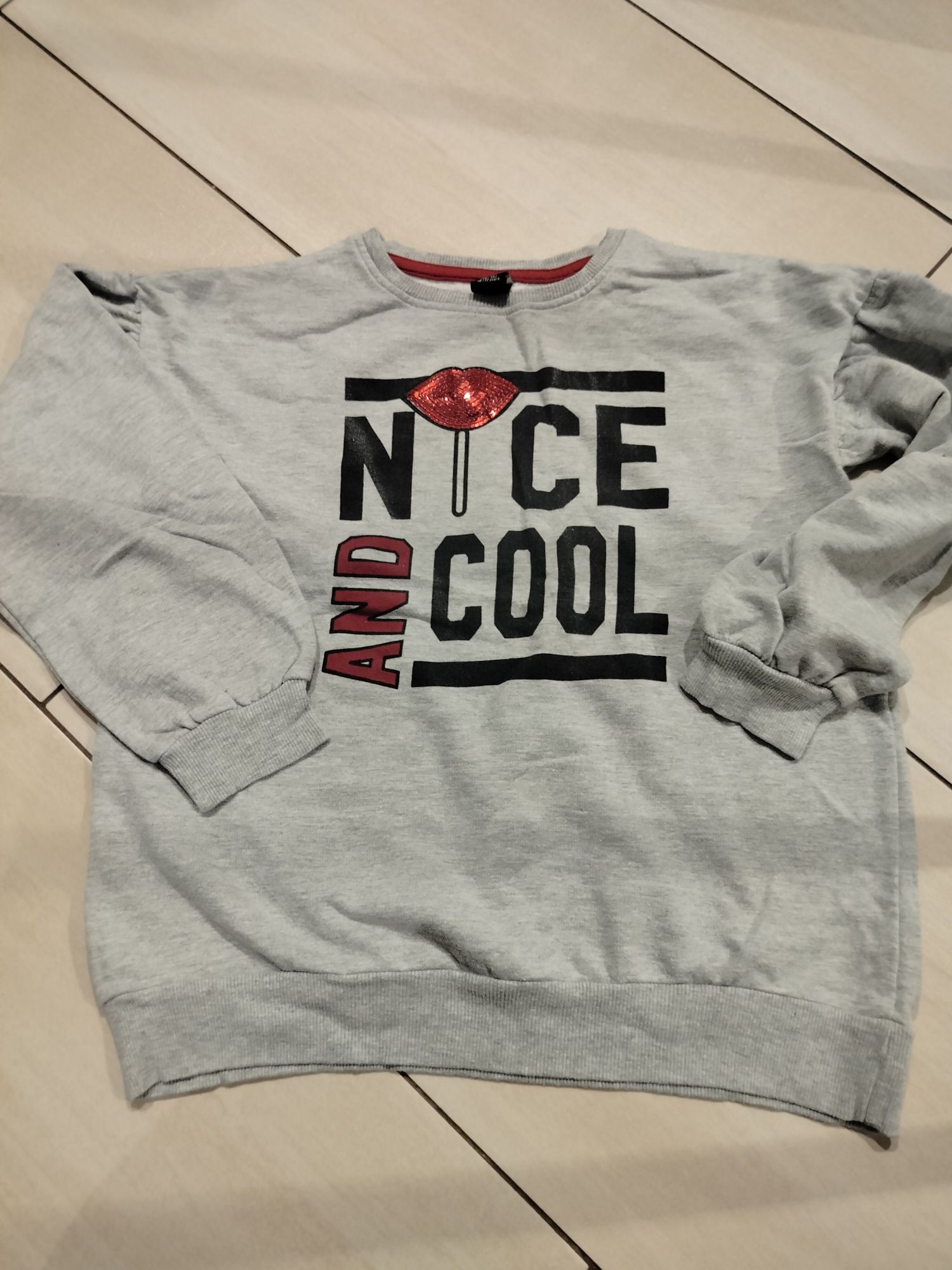 Bluza dziewczęca rozm. 146