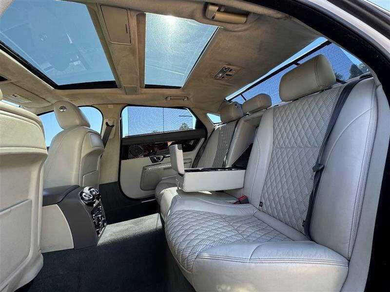 2016  Jaguar  XJL
