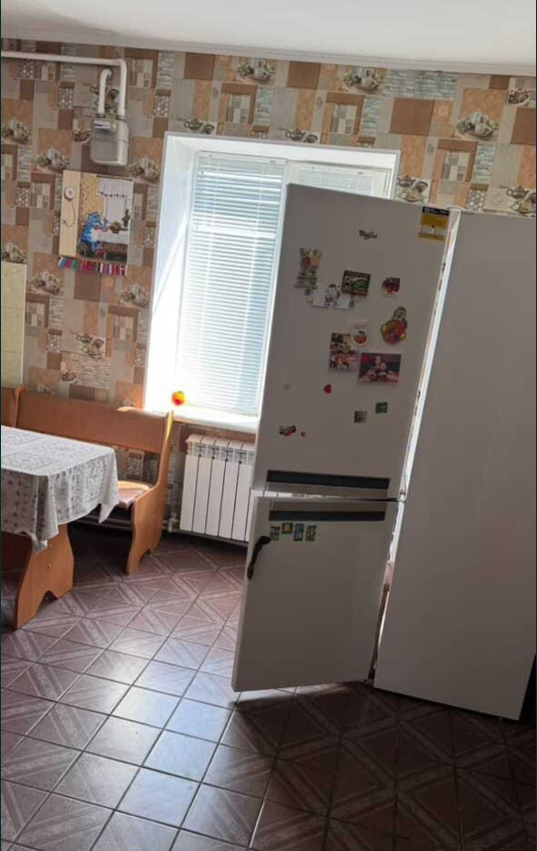 Продам 3 комнатную квартиру в кирпичном доме
