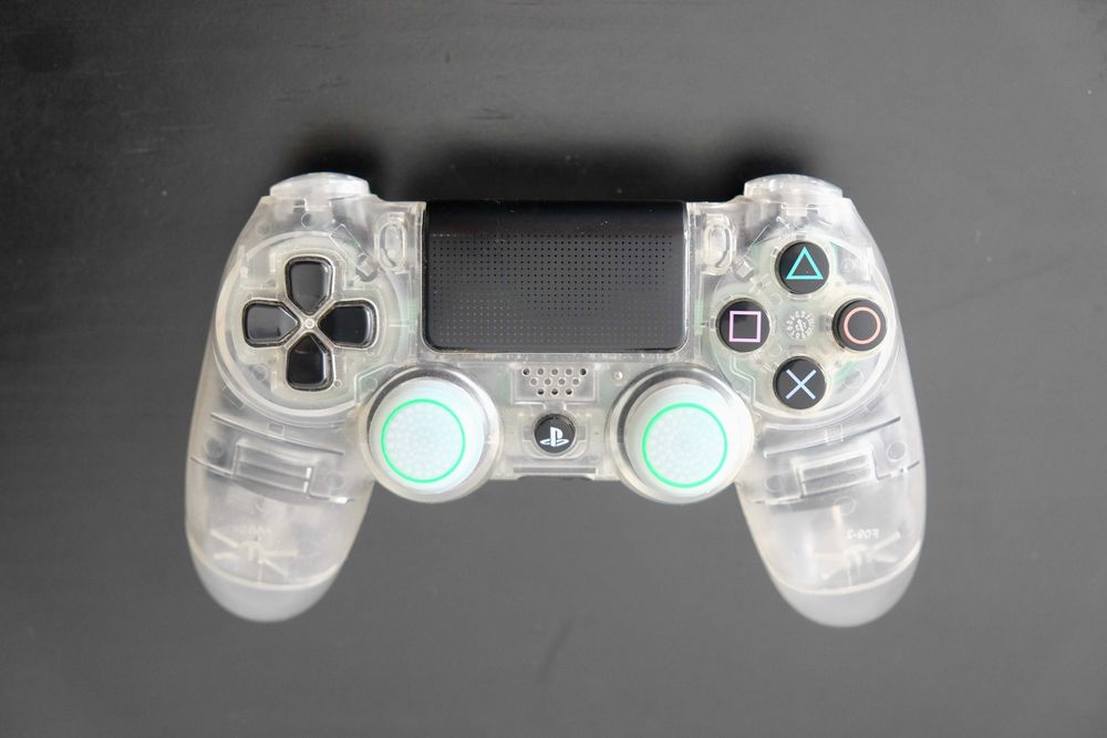 Playstation 4 Pro c/ Limpeza e Pasta Térmica Novas