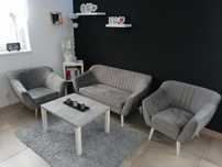 Sofa dwuosobowa plus dwa fotele
