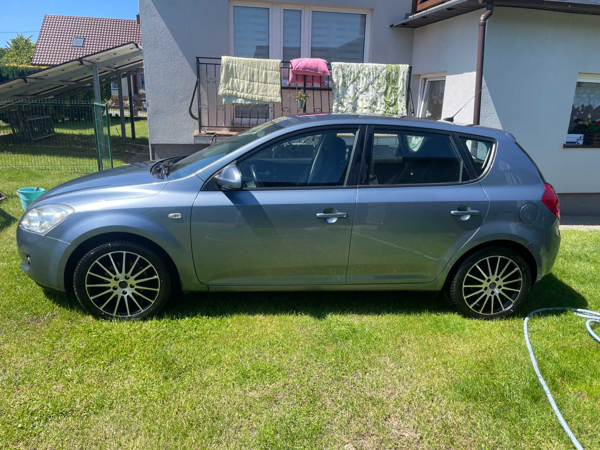Sprzedam zadbaną Kia Ceed 2007r 1.6crdi 90km