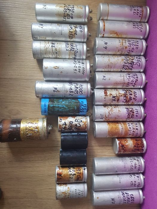 Пусковой Конденсатор полярный  КЕА-4 К50-17 1000МКФ 500МКФ 400в вдуч16