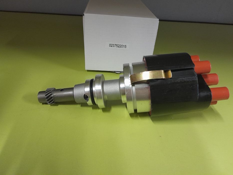 Трамблер без вакуума в сборе 5 цилиндров Audi 100 2.3 AAR