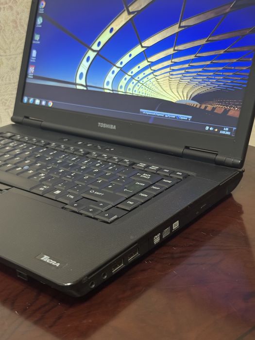 Ноутбук Toshiba Tecra S11 i5 vPro HDD 500GB
