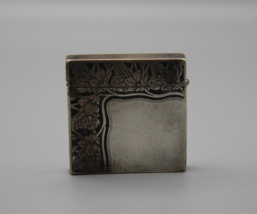 Secesyjne pudełko na zapałki srebro.Waga 24,68gr