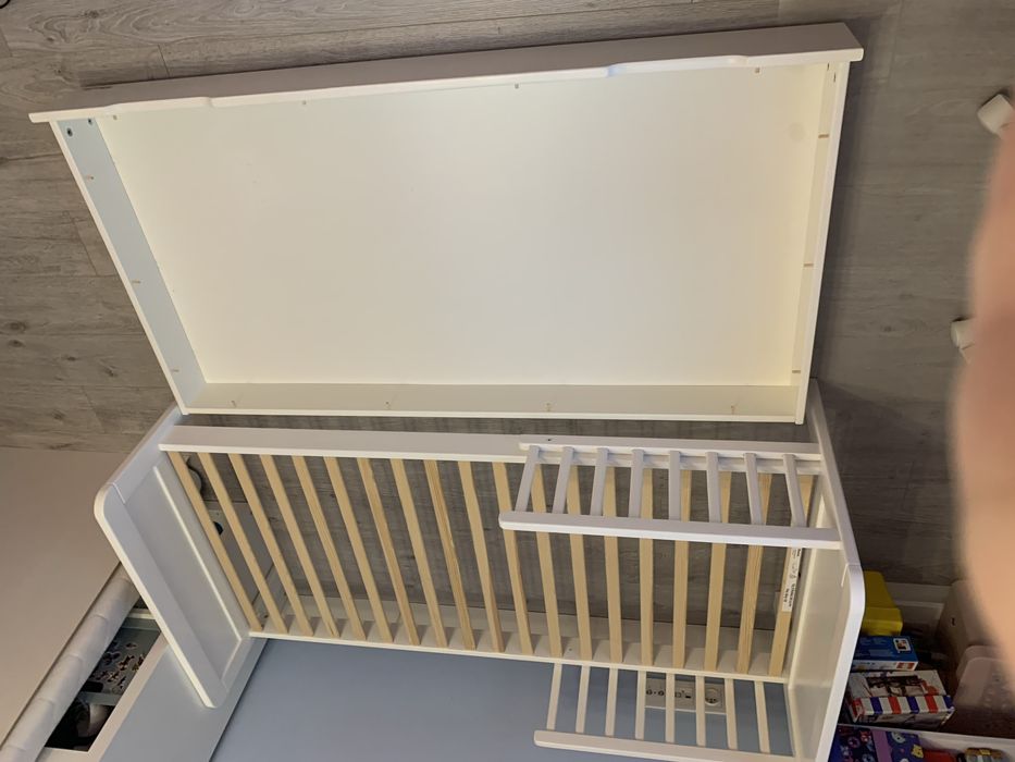 Łóżeczko Woodies 140x70 z materacem i szufladą