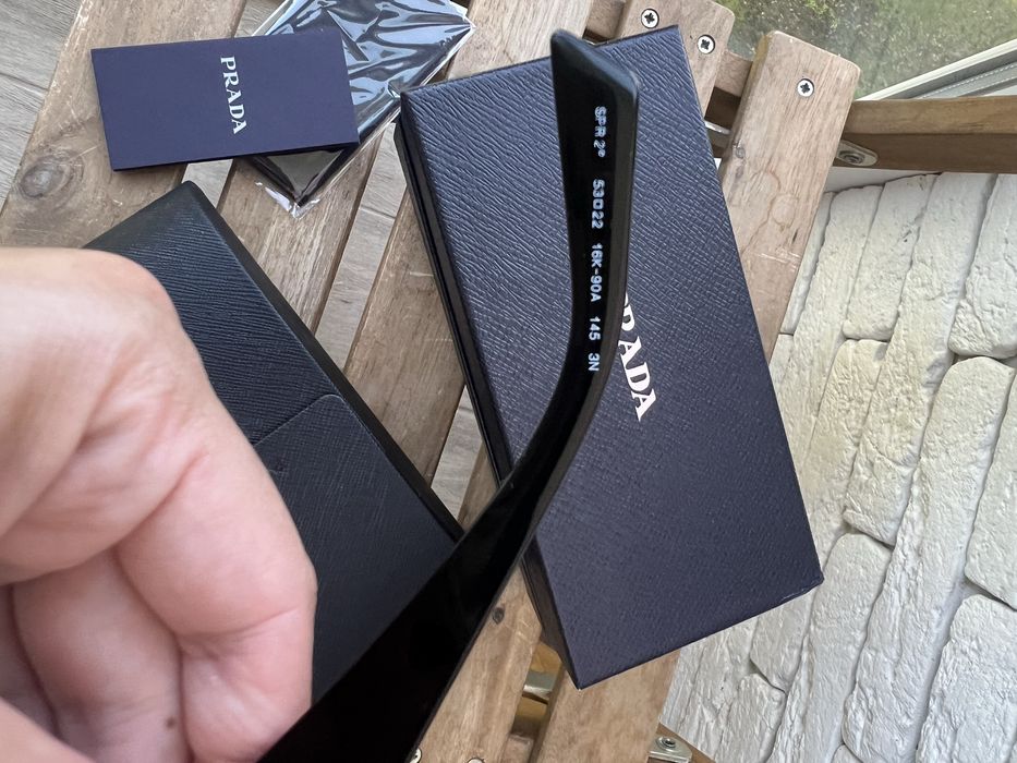 очки Prada ( оригинал )