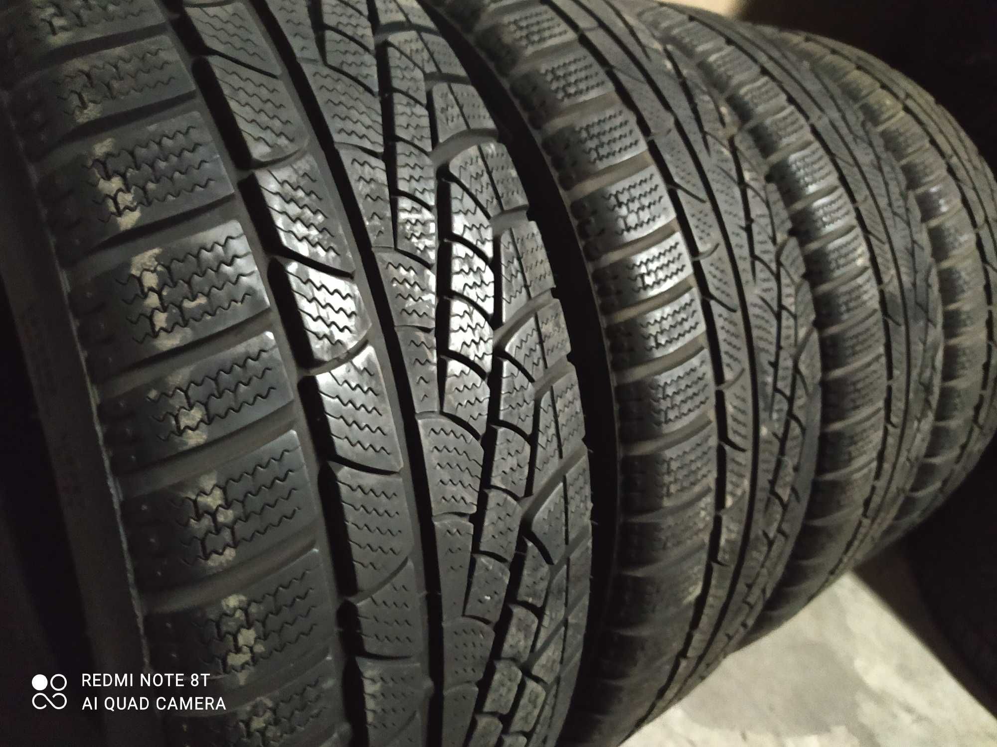 4x Pirelli Sottozero Winter 210 Opony zimowe 215/65/16 98H komplet