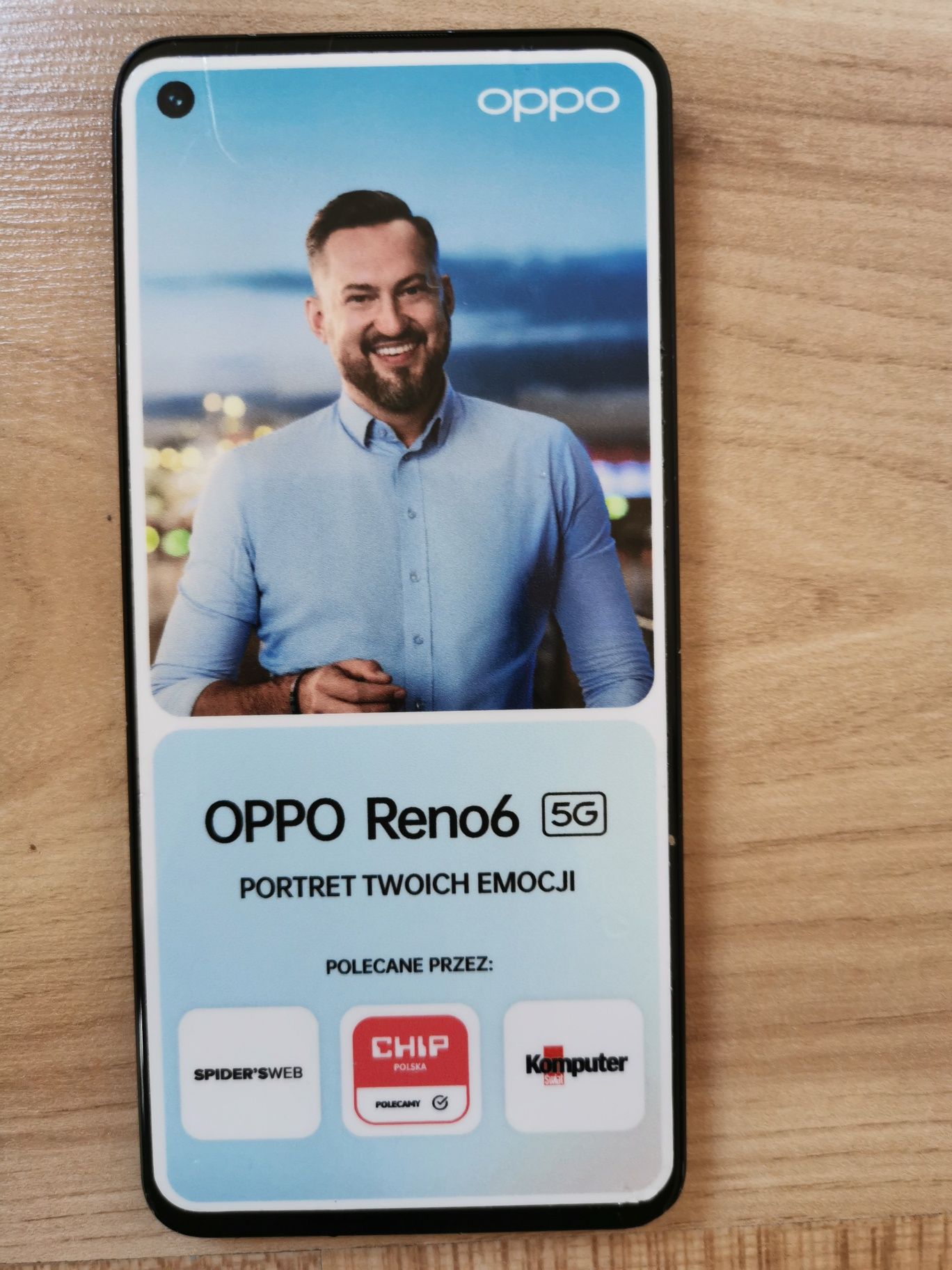 Atrapa telefonu Oppo Reno 6 5G