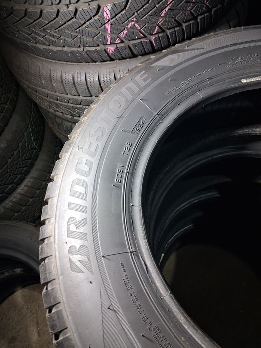195/65 R15  Bridgestone Blizzak LM001 95T Шини зимові