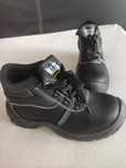 Sprzedam buty robocze