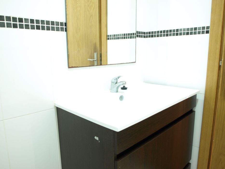 T2 centro Azambuja, perto estação CP, a 30 m de Lisboa