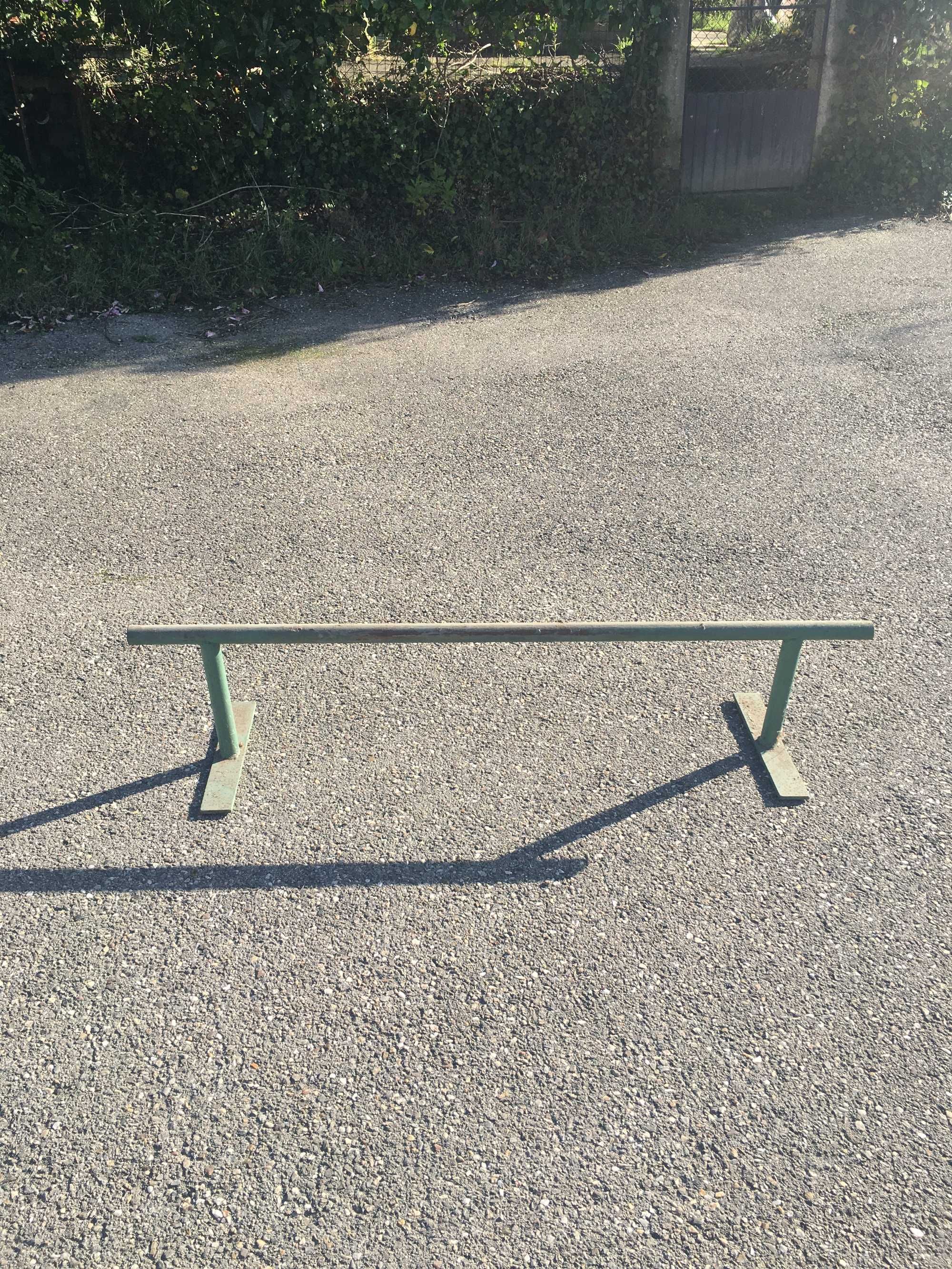 Rail para manobras de Skateboard e Bmx (grind)