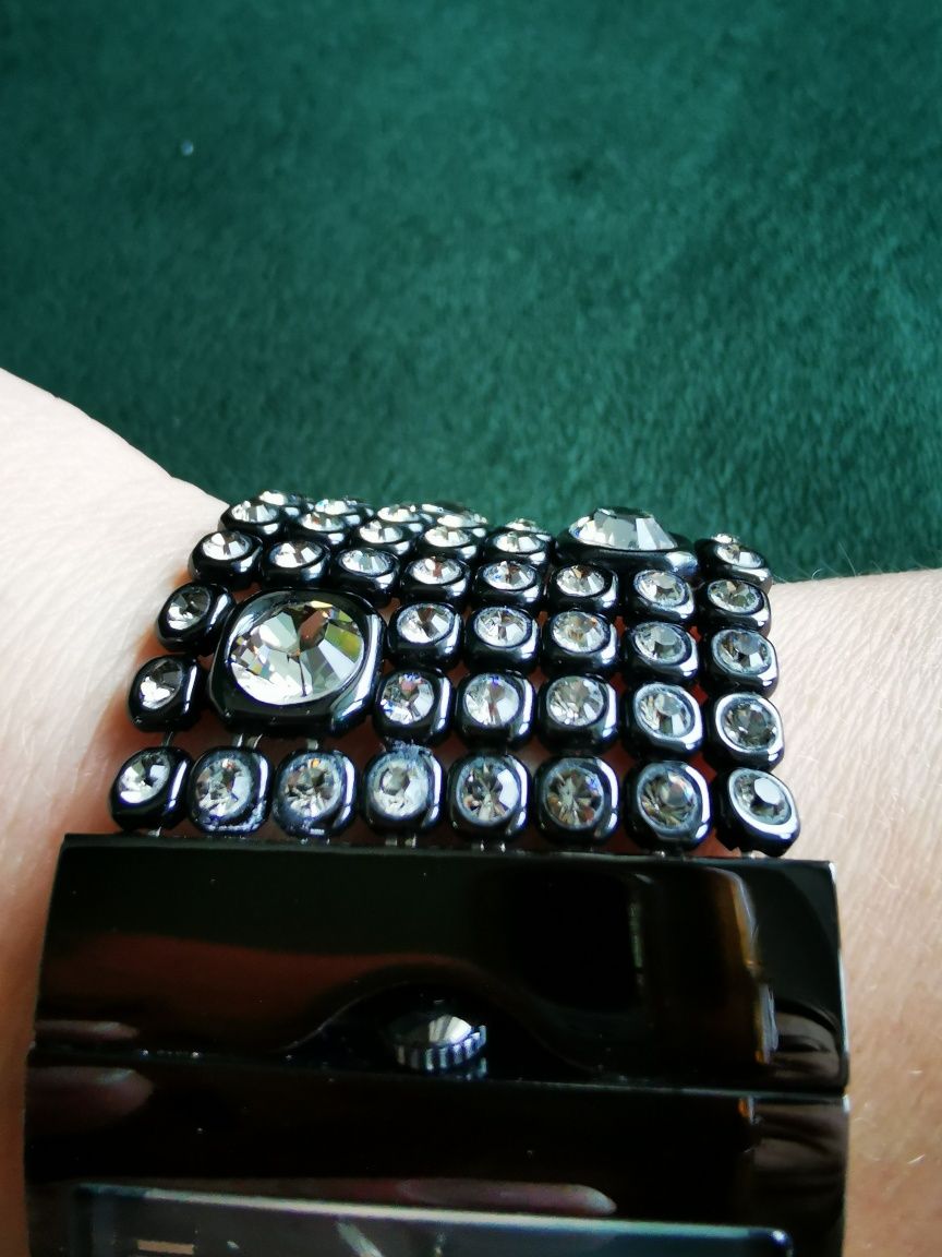 Zegarek DKNY czarny z cyrkoniami