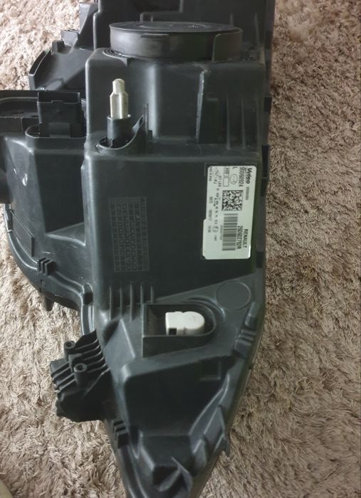 Otica Renault Megane IV lado condutor