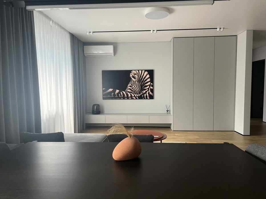 Новинка! Продається трьохкімнатна  квартира по вул.Грушевськог