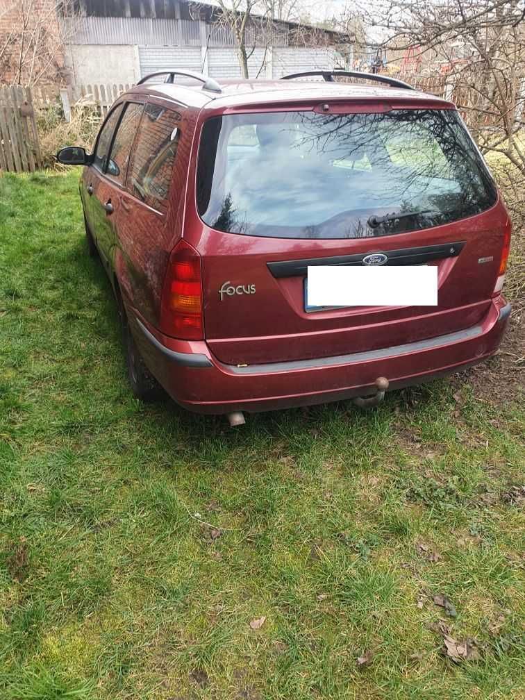 Ford Focus MK1 po lift kombi hak do przyczepy