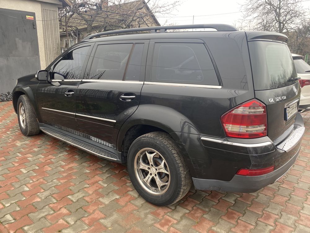 Продам Mercedec benz GL320 дизель