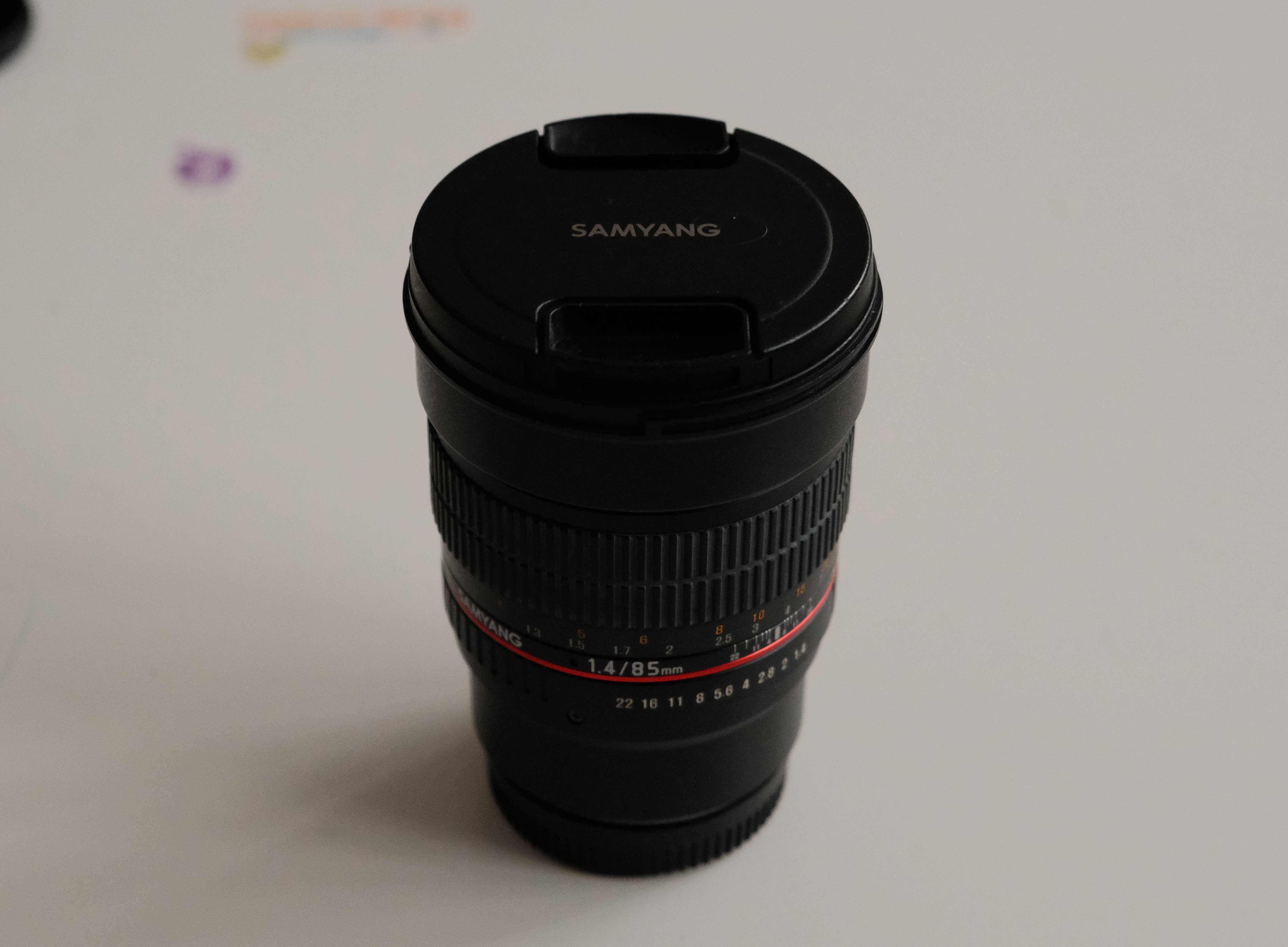 Obiektyw Samyang 85 mm F 1.4 - mocowanie Fuji X - ZADBANY CZYSTY