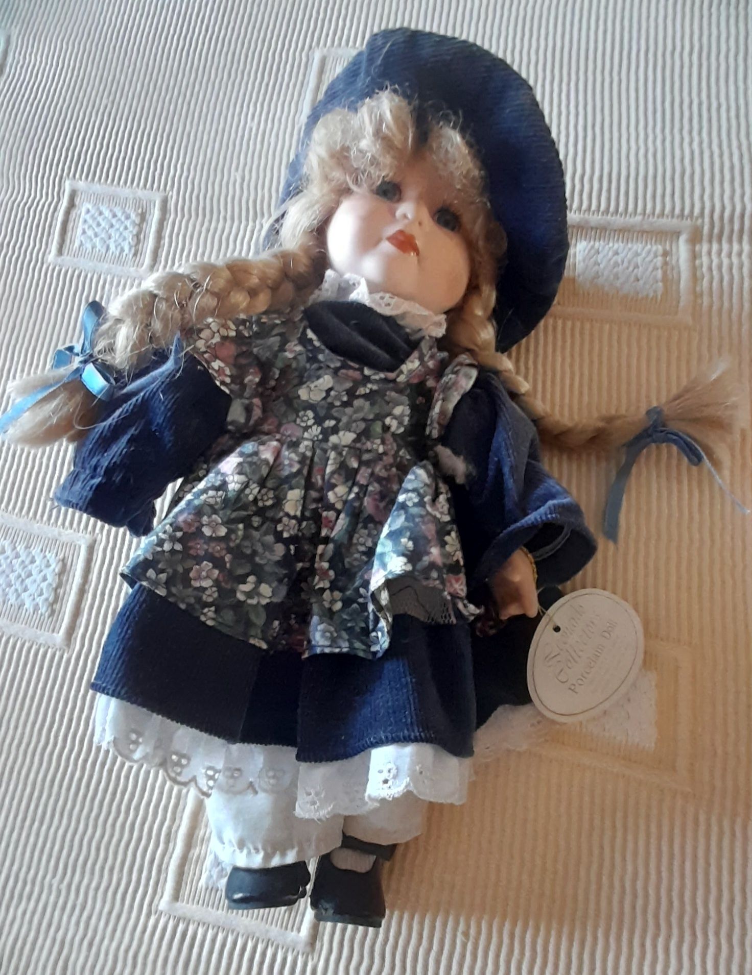 Boneca Porcelana Leonardo