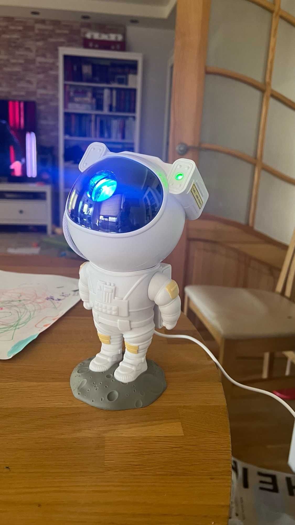 Projektor Gwiazd Astronauta LED 100% NOWY!