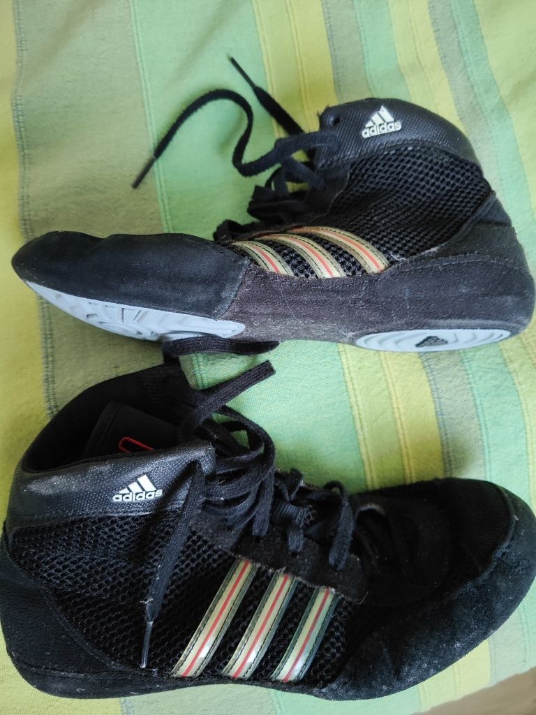 Продам борцовки Adidas 37.5, US5,23см