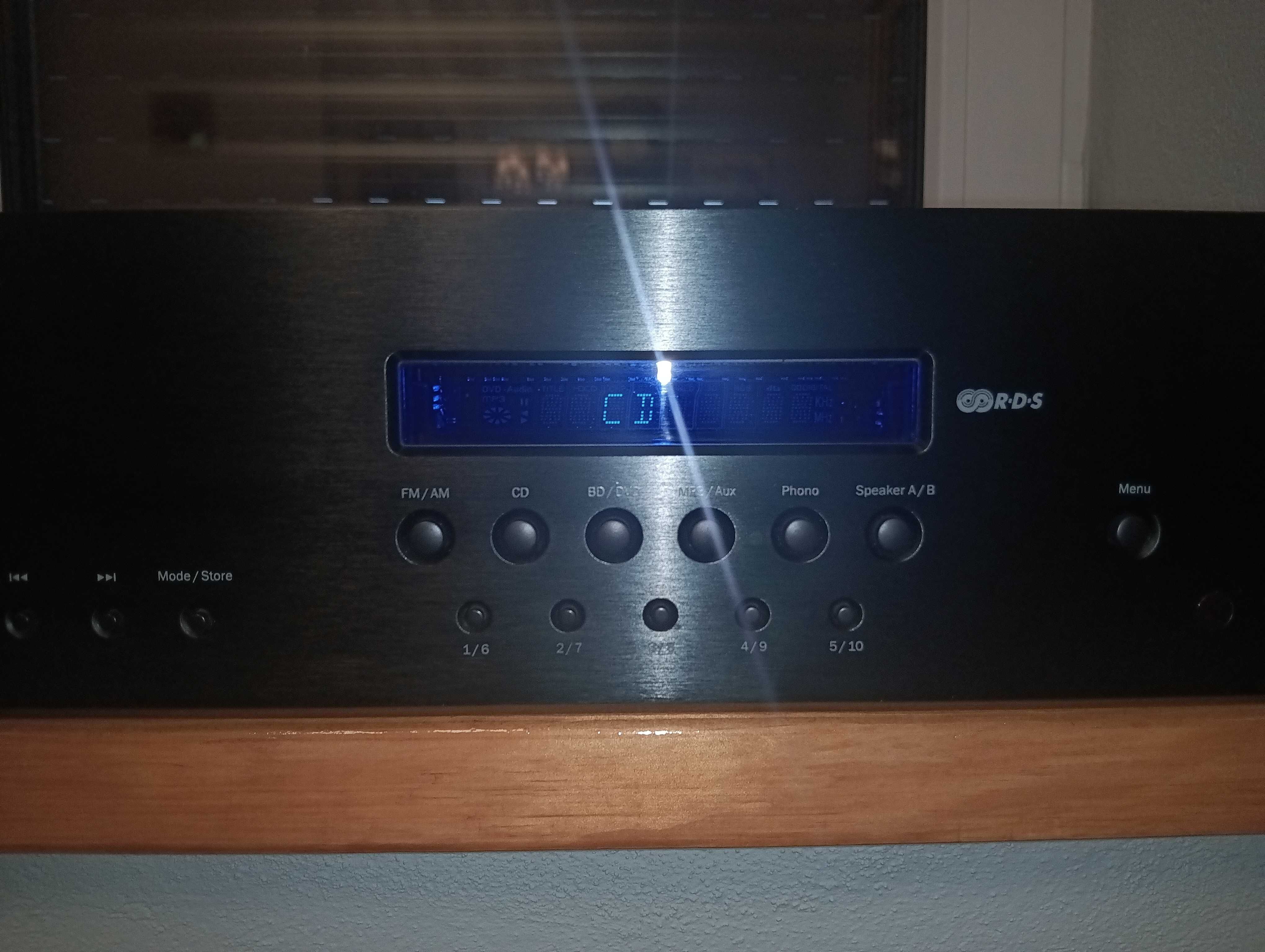 Wzmacniacz Cambridge Audio Topaz SR10 v2 Stereo Receiver